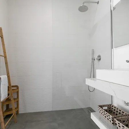 Sea View Apartament *