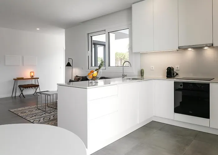 Sea View Назаре